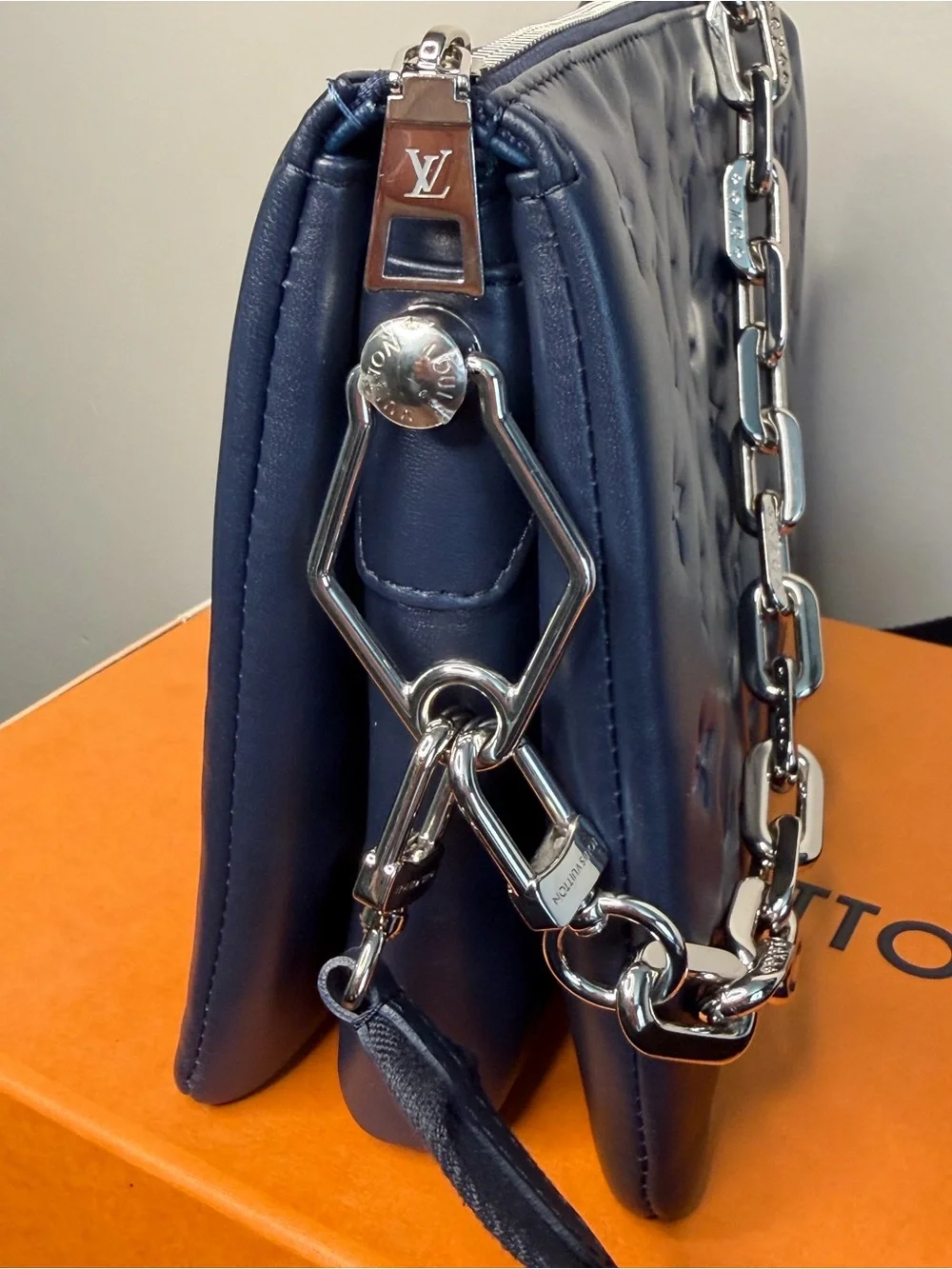 Louis Vuitton louis vuitton
